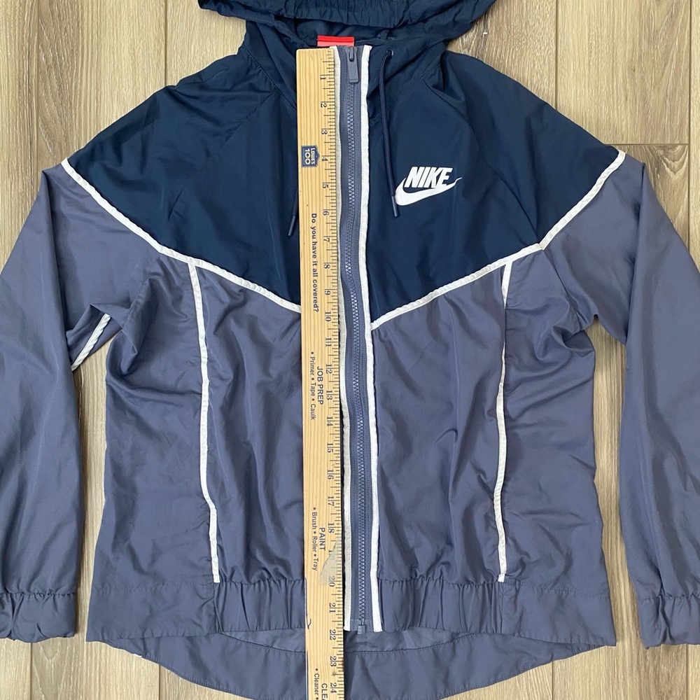Nike Navy Blue Hooded Full Zip Windbreaker Jacket with White Accents Size Medium - Picture 4 of 7